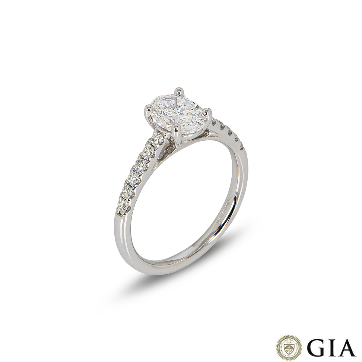 White Gold Oval Cut Diamond Ring 1.00ct D/SI1